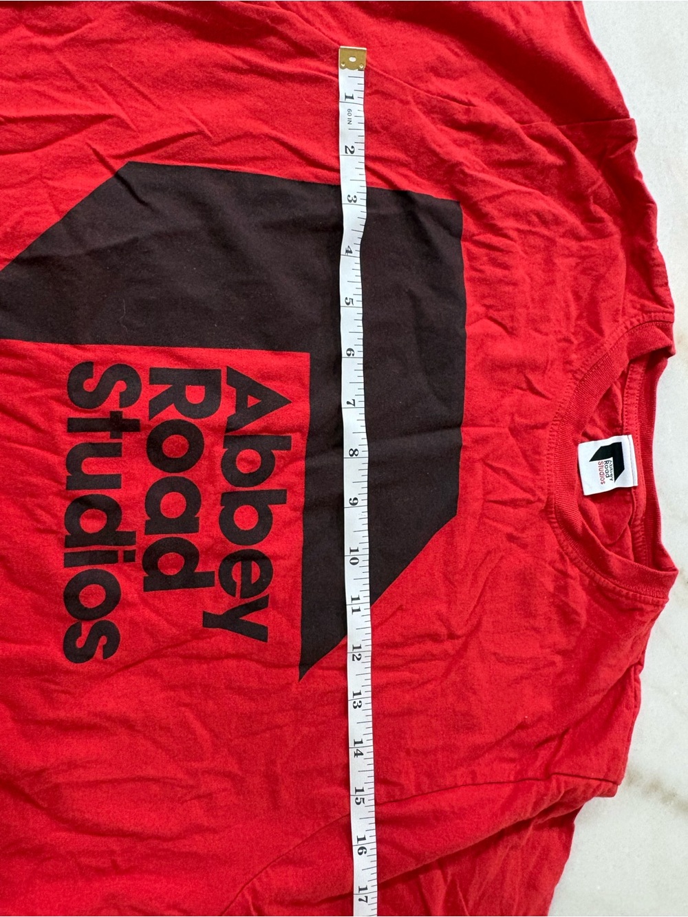Abbey Road Studios Men’s Red Graphic Tee Size Medium